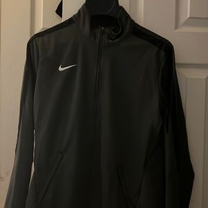 Nike full zip jacket. Size medium.